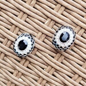 CARRE Blach & White Rhinestone Vintage Clip On Earrings